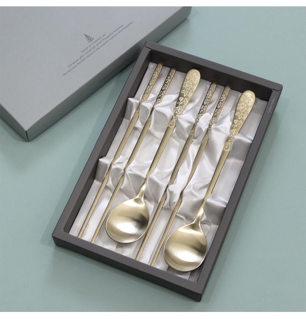 Set Di Cucchiai E Bacchette in Acciaio Inox Lucido, Bacchette E Cucchiai Coreani in Metallo Riutilizzabile Con Manico Lungo E Manico Piattoper Festa Barbecue Viaggi