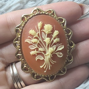 Beautiful Vintage Coral Colored Rose Bouquet Hand Carved Cameo Brooch | Victorian Jewelry | Victorian Cameo | TR-E2