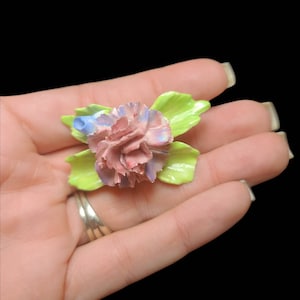Vintage Signed Sylvac Staffordshire Porcelain Carnation Brooch | TR-E12