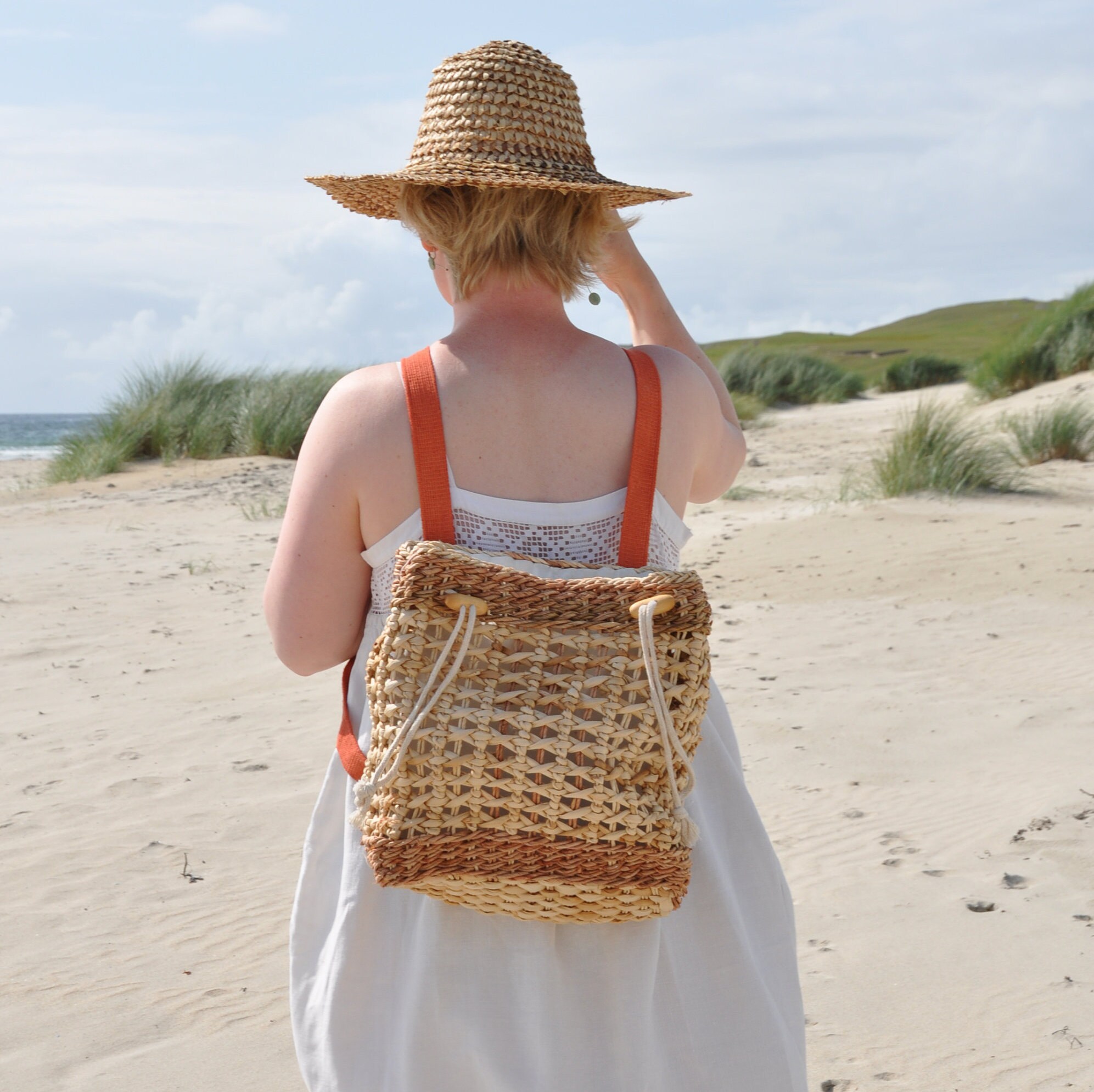 beach straw backpack