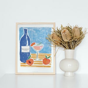 Illustration *Bellini*. Illustration cocktail Bellini, pêches et Prosecco. Carte postale et affiche.