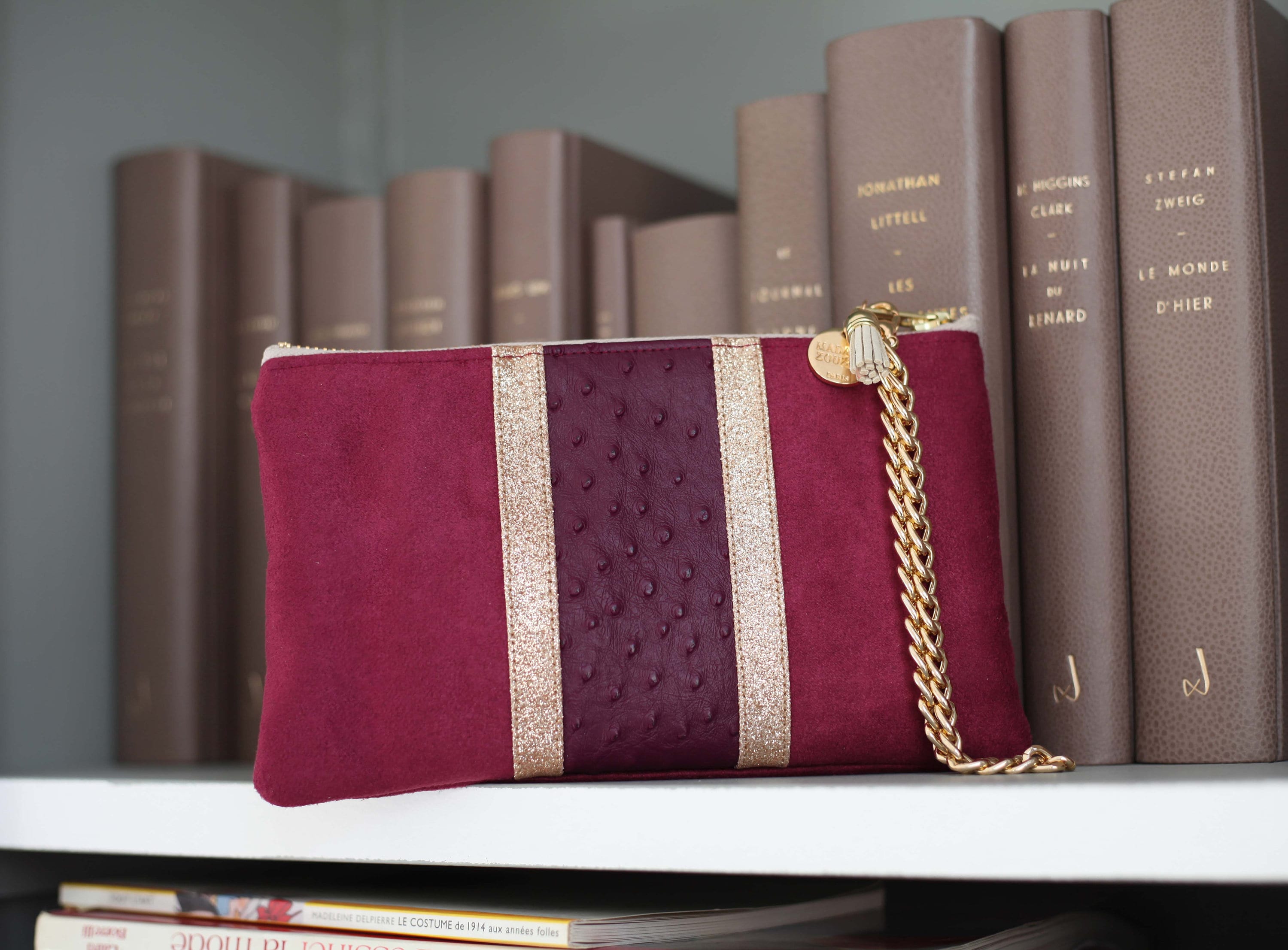 Aimant Frigo Michel Sardou 'fait Un Doigt' - Personnalisé 54x78mm, Métal, Fabriqué En France