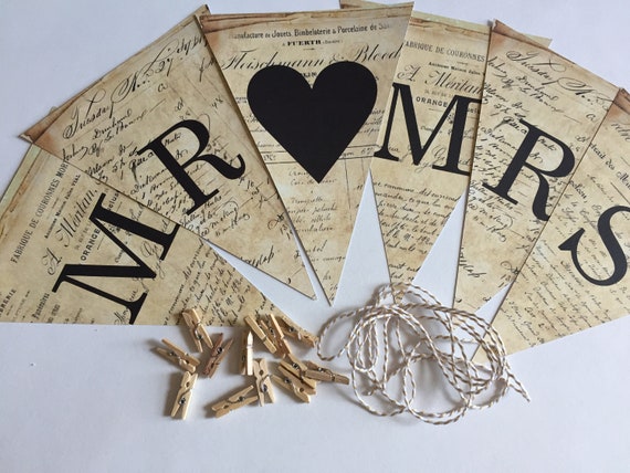 My Pretty Little Gifts Handmade Vintage Mr /& Mrs Wedding Bunting