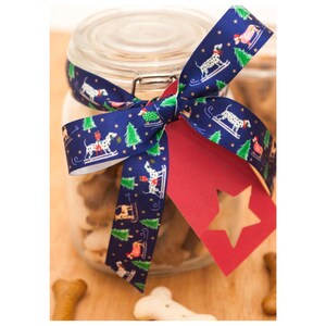 Hunde Weihnachtsdruck-Band, Hundedruck-Band, Hund im Weihnachtspullover-Druck, 25 mm Polyesterband, Weiß-Blaues oder Rotes Weihnachtshundeband