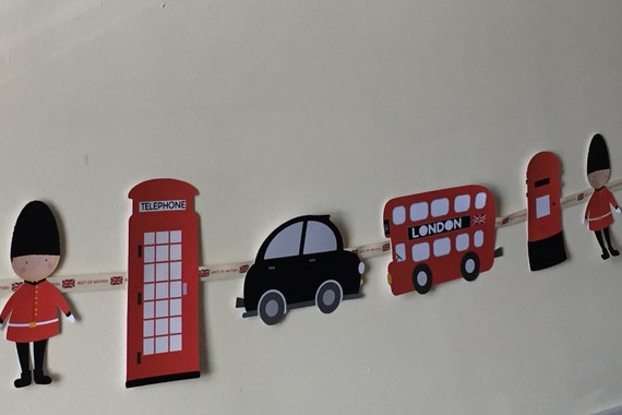London Theme Bunting Ideal For Children S Bedroom Playroom Or Party Decoration Features Soldiers London Bus Black Cab Phone Box Post Box