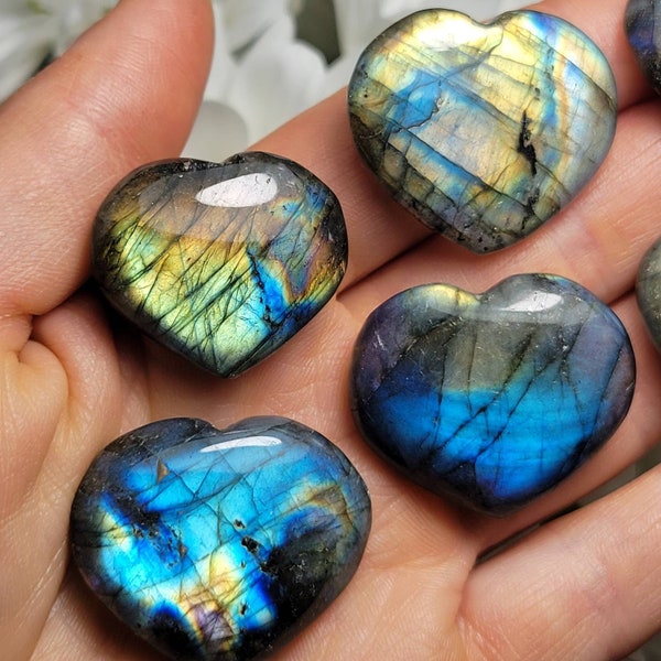 Labradorite Heart / Labradorite Heart Stone / Heart Crystal / Crystal Heart / Heart Carving / Home Decor / Stone Heart / Labradorite Crystal