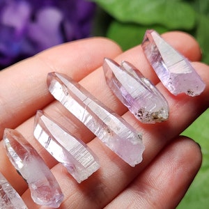 Vera Cruz Amethyst - AA Vera Cruz Amethyst Point - Amethyst Crystal - Amethyst Point - Raw Amethyst - Amethyst Stone - Purple Amethyst