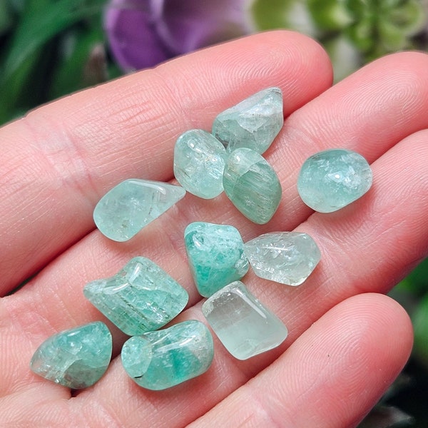 Polished Emerald / Zambian Emerald / African Emerald / Emerald Crystal / Green Emerald / Natural Emerald / Tumbled Emerald / Emerald Tumble