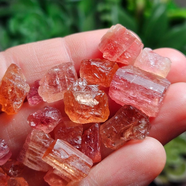 Pink Topaz Specimen / Pink Topaz / Pink Topaz Crystal / Ouro Preto / Yellow Topaz / Topaz Crystal / Pink Topaz / Raw Topaz / Topaz Stone