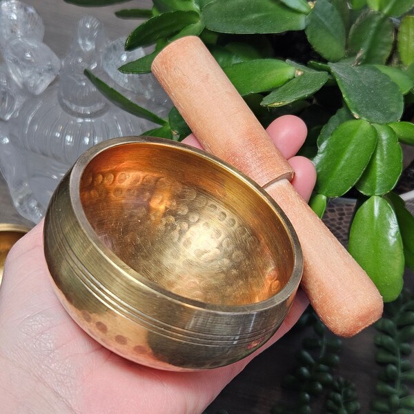 Tibetan Singing Bowls / Brass Singing Bowl / Singing Bowls / Singing Bowl Set / Tibetan Singing Bowl Set / Singing Bowl / Sound Therapy