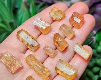 Imperial Topaz / Golden Topaz / Natural Topaz / Yellow Topaz / Topaz Crystal / Topaz Gem / Raw Topaz Stones / Topaz Stone / Topaz Specimen