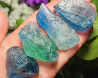 Blue Fluorite / Blue Fluorite Crystal / Fluorite Stone / Fluorite Specimen / Blue Fluorite Raw / Rough Fluorite / Natural Fluorite