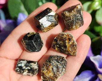 ネパール産ドラバイトブラウントルマリン結晶天然原石 - Etsy 日本