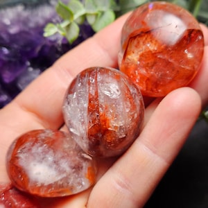Garnet Crystal / Red Garnet / Raw Garnet Crystal / Natural Garnet