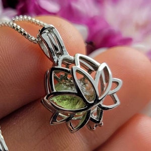 Moldavite Pendant / Moldavite Jewelry / Moldavite Necklace / Tektite Pendant / Authentic Moldavite / Genuine Moldavite / Moldavite Crystal Sterling .925 Lotus