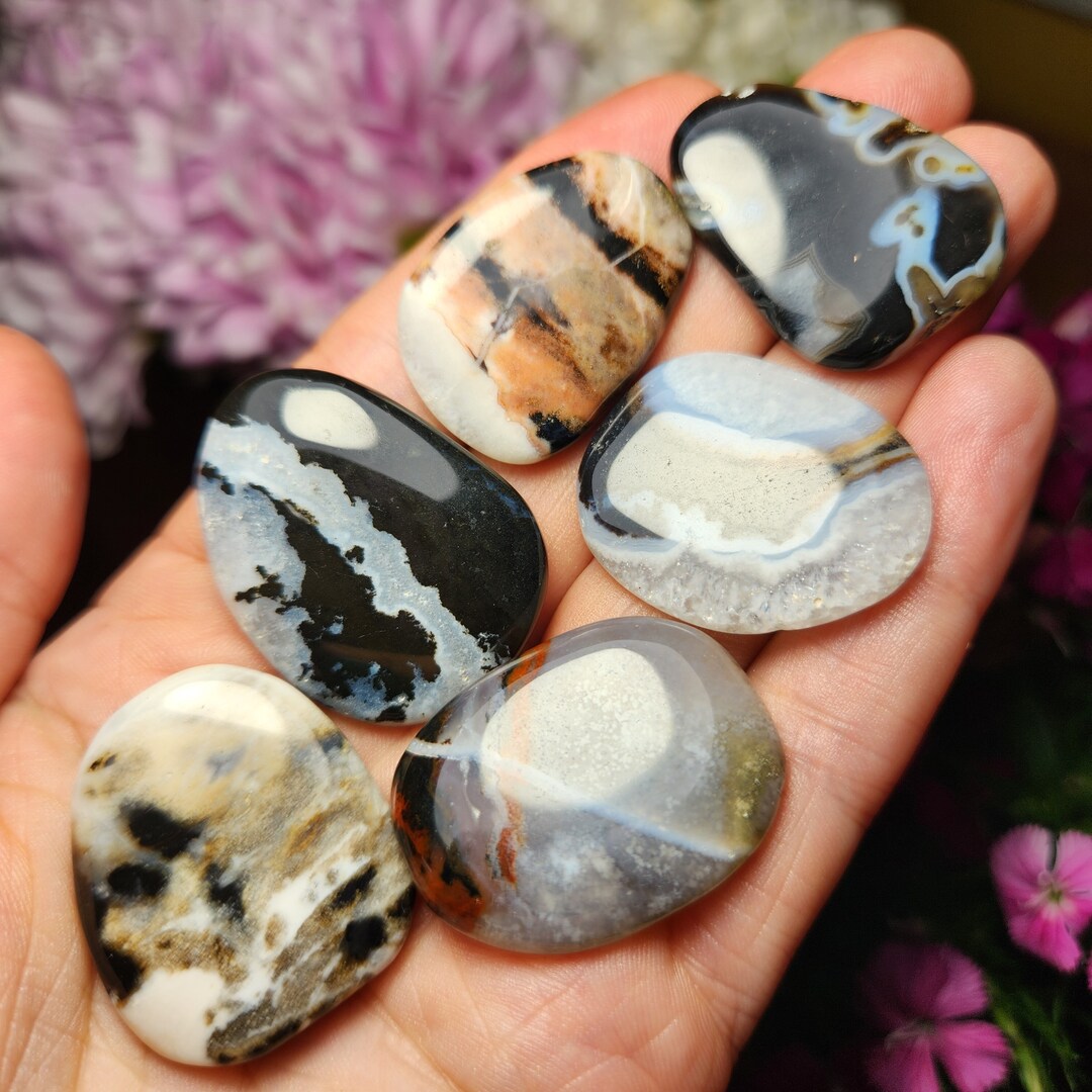 Sardonyx Crystal / Black Sardonyx / Onyx / Polished Sardonyx / Black
