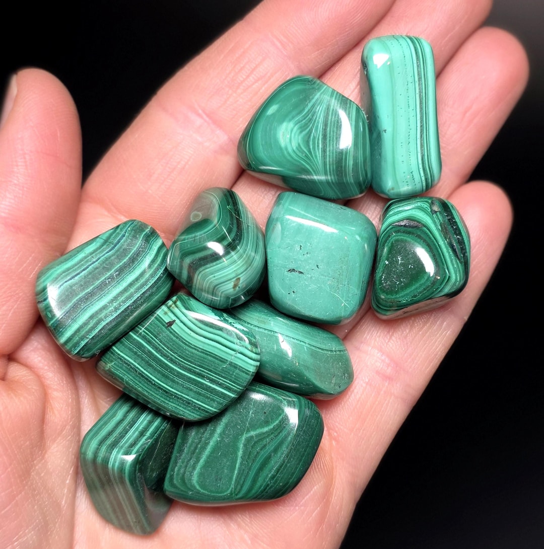 マラカイトクリスタル - タンブルマラカイト - 研磨マラカイト