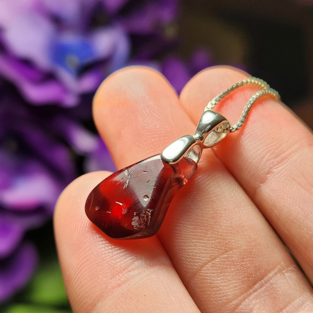 Pendant / Red / Necklace / Red Necklace / Jewelry /
