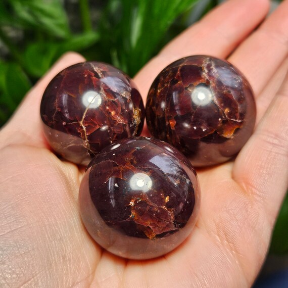 ガーネット　高品質　スフィア　4.3㎝　スターフラッシュ　高級　garnet Garnet Sphere - Star Garnet Sphere - Garnet Crystal - Star Garnet