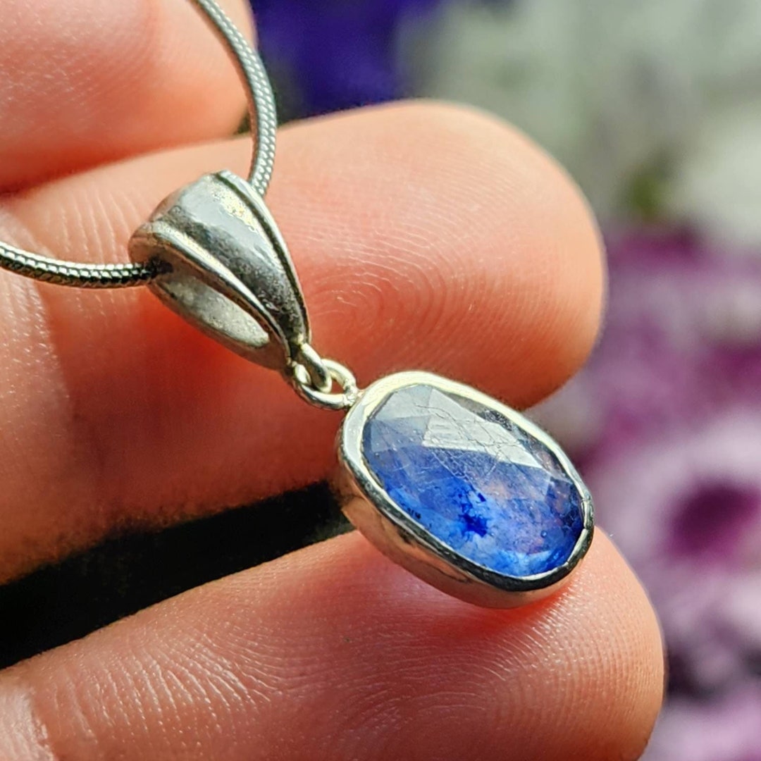 Blue Sapphire Pendant / Sapphire Necklace / Sapphire Jewelry / Etsy