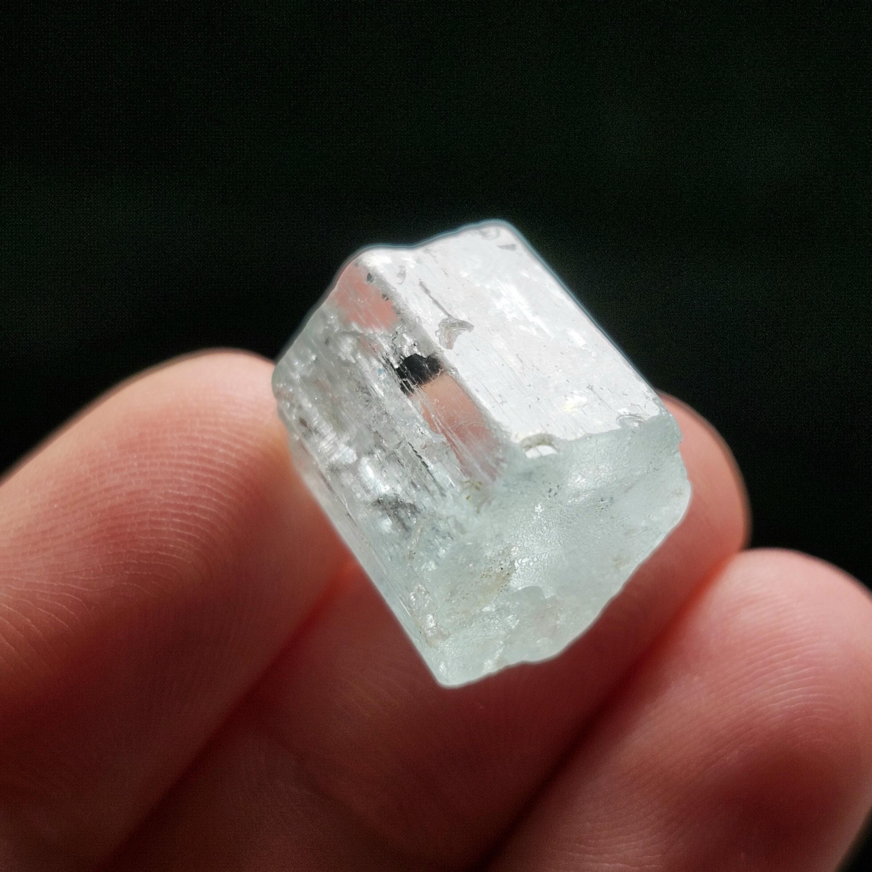 両端が尖ったアクアマリン結晶 5.54g、原石アクアマリン標本 - Etsy 日本