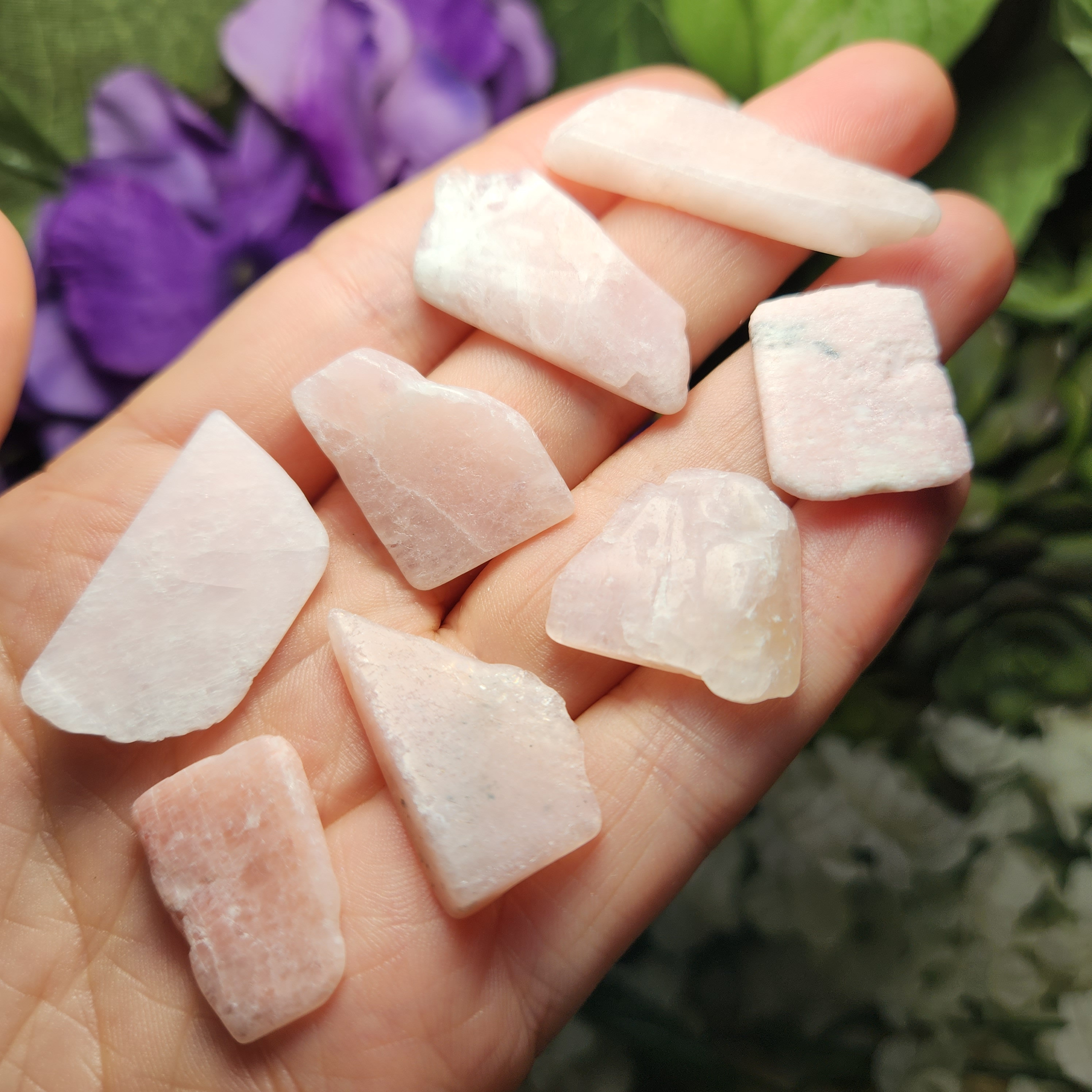ピンクペタライト結晶標本：研磨されたペタライト結晶 - Etsy 日本