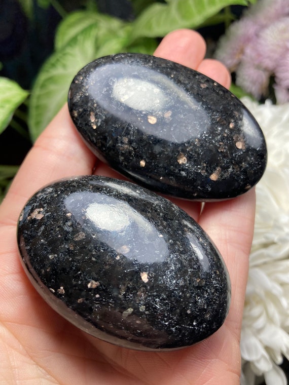 Nuummite Crystal Coppernite Crystal Coppernite Stone