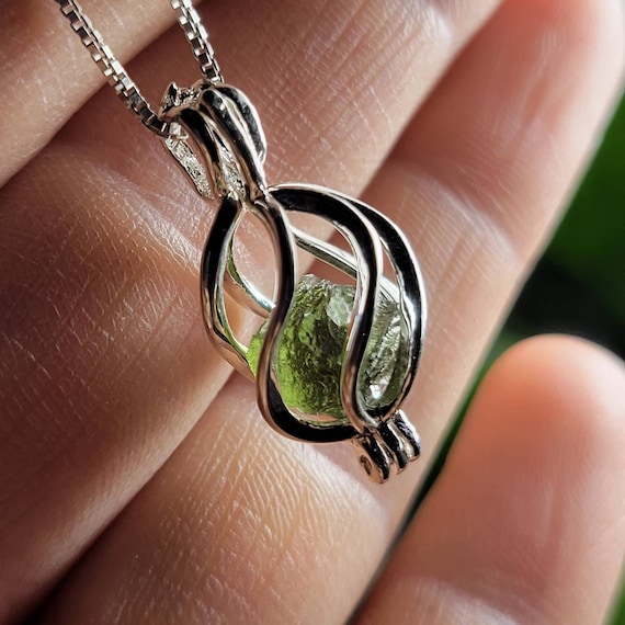 Moldavite Pendant Moldavite Jewelry Moldavite Necklace