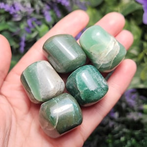 Emerald Green Serpentine - Bowenite - Serpentine Stone - Serpentine Tumbled - Serpentine Crystal - Green Serpentine - Serpentine Specimen