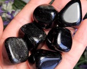黒曜石の結晶（0.75インチ以上）、研磨済み黒曜石、天然石標本 - Etsy 日本