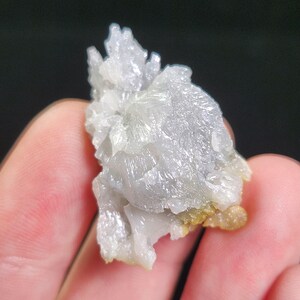 Bi-Color Zincite Crystal Specimen: UV Reactive Hydrozincite