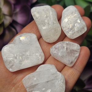 Polished Petalite Specimen - Natural Petalite - Petalite Gemstone - Petalite Stone - Petalite Specimen - White Petalite - Petalite