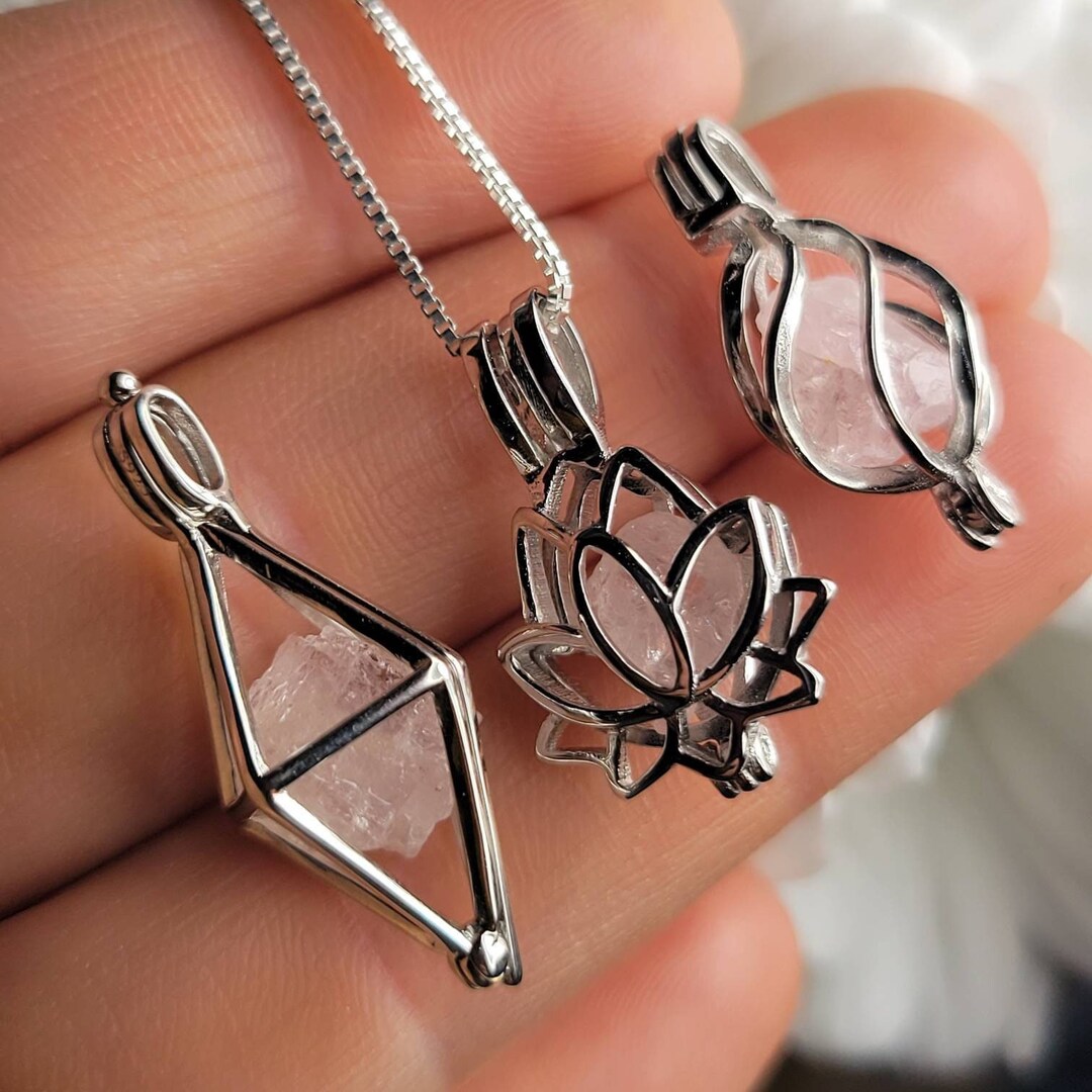 Pendant / Raw Crystal / Natural