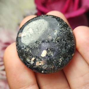 Nuummite Crystal - Coppernite Crystal - Polished Nuummite - Coppernite Stone - Nuummite Stone - Indian Nuummite - Polished Coppernite