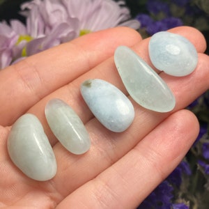 Aquamarine Crystal / Tumbled Aquamarine / Polished Aquamarine / Aquamarine Stone / Beryl Crystal / March Birthstone / Aquamarine Gemstone