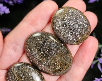 Hematite Black "Sunstone" Quartz Cabochon - Hematite in Quartz Crystal from India - Black Sunstone - Glitter Hematite Crystal