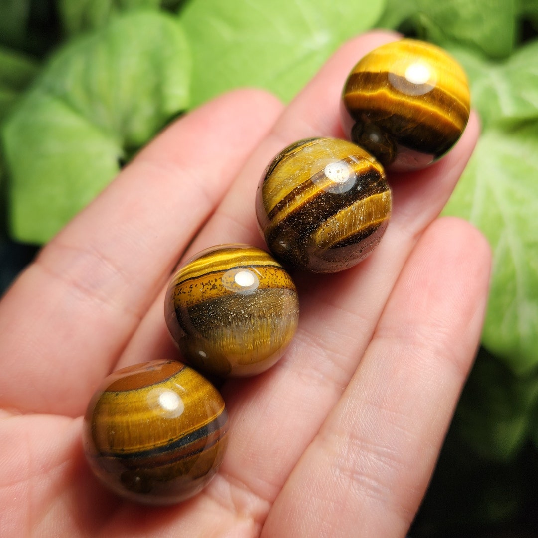 Tigers Eye Sphere / Tigers Eye Stone / Tigers Eye Crystal / Crystal