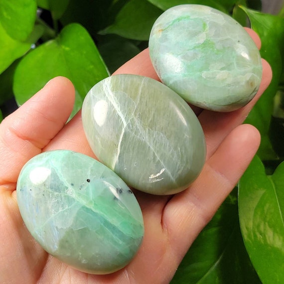 Garnierite Palm Stones Garnierite Palm Stones