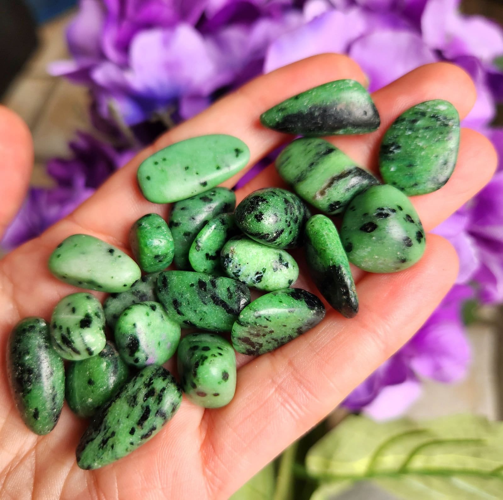 Tumbled Green Zoisite Stone: Polished Crystal Gemstone - Etsy