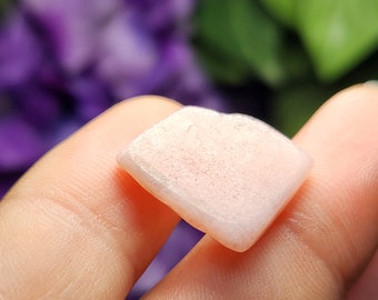 ピンクペタライト結晶標本：研磨されたペタライト結晶 - Etsy 日本