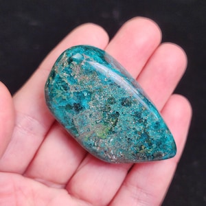 Dioptase Crystal Specimen: Congo Green Gemstone, 43g