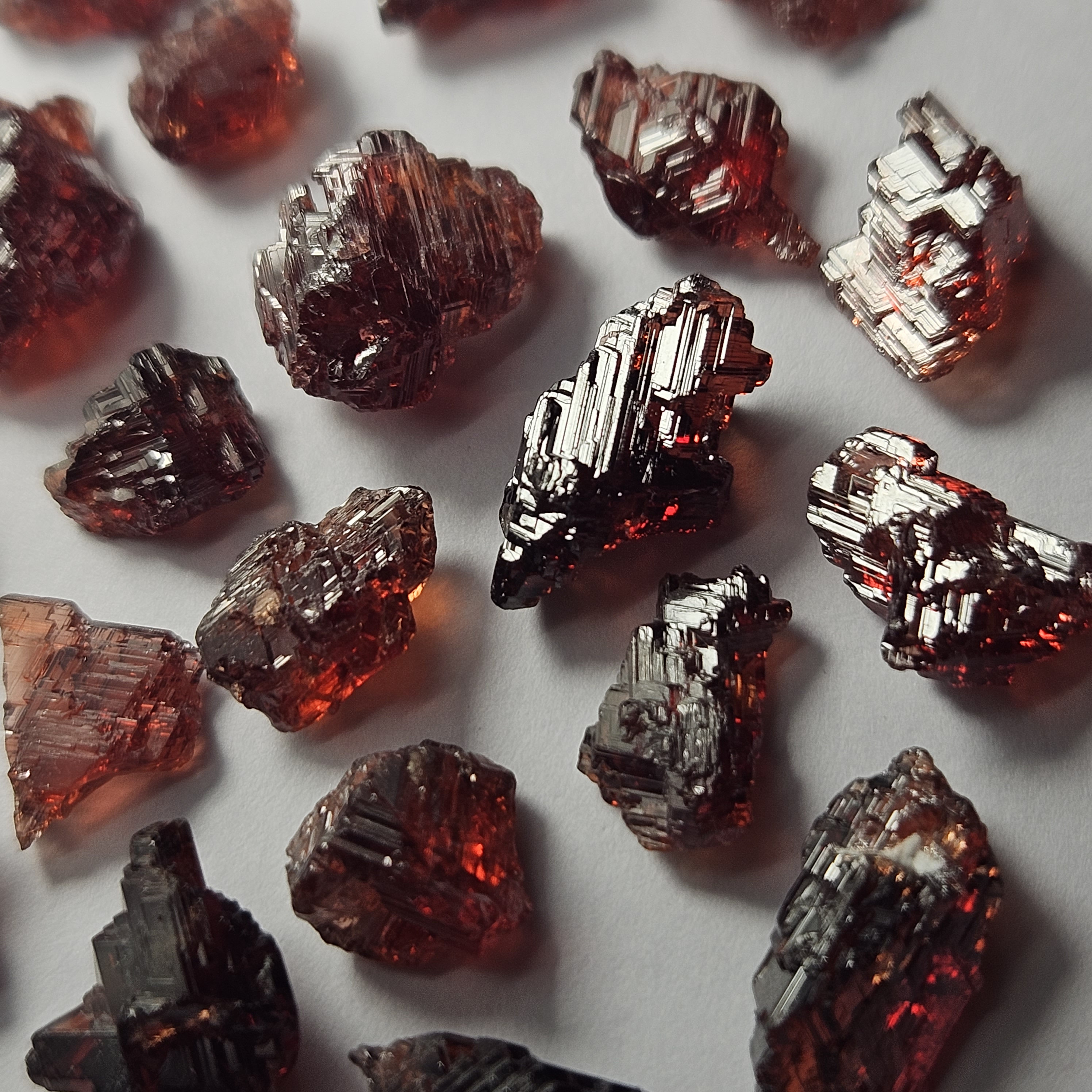 Etched Garnet Crystal / Spessartine / RED Garnet / Etched Crystal / Natural Garnet  Crystal / Garnet Gemstone / Garnet Stone / Garnet Crystal 