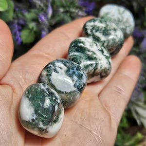 Moss Agate Crystal, Tumbled Moss Agate Stone image 8