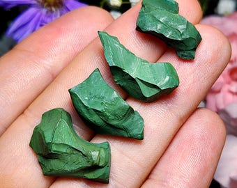 Volkonskoite - RARE Crystal -Volkonskoite Mineral - Green Pigment - Chromium - Natural Volkonskoite - Rare Mineral Specimens