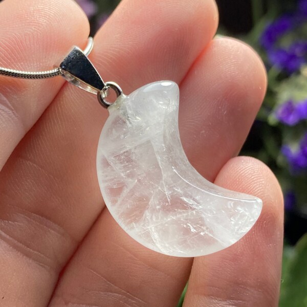 Crystal Quartz Moon Pendant / Quartz Pendant / Moon Pendant / Moon Carving / Moon Necklace / Quartz Carving / Quartz Jewelry / Crescent Moon