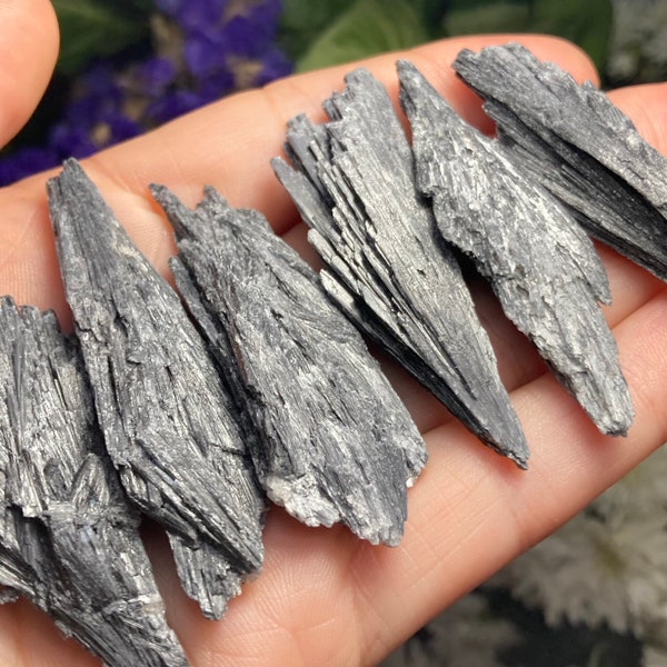 Black Kyanite Crystal / Kyanite Fan / Raw Kyanite / Black Kyanite Stone / Black Kyanite Wand / Kyanite Crystal / Black Kyanite Specimen