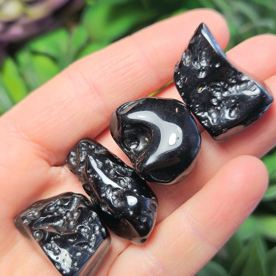 Tektite tumbled Tektite tumbled