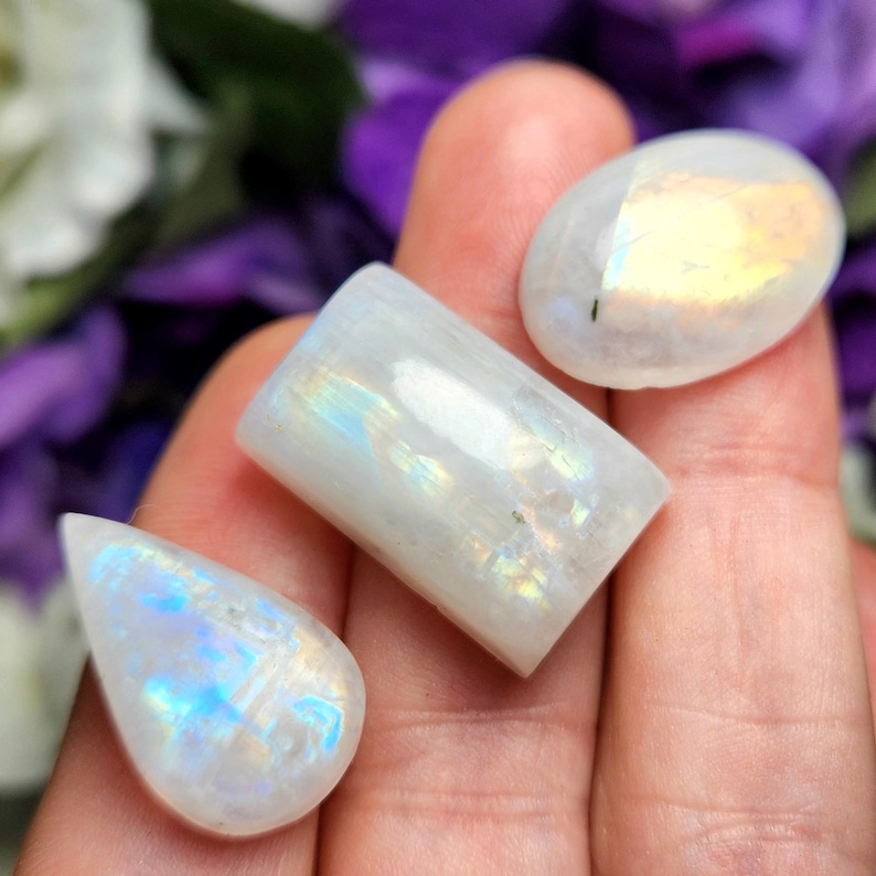 AA Rainbow Moonstone Cabochon: Polished Moonstone Crystals image 6