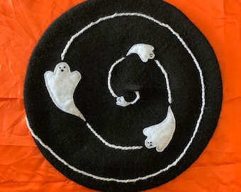 Ghost Spiral Beret | Spooky Collection