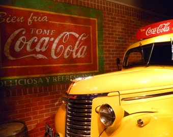 yellow classic car, #Carporn, la voiture classique jaune, Coche clásico amarillo, vintage Coca-Cola,yellow vintage Coke car © LeeAnnGauthier